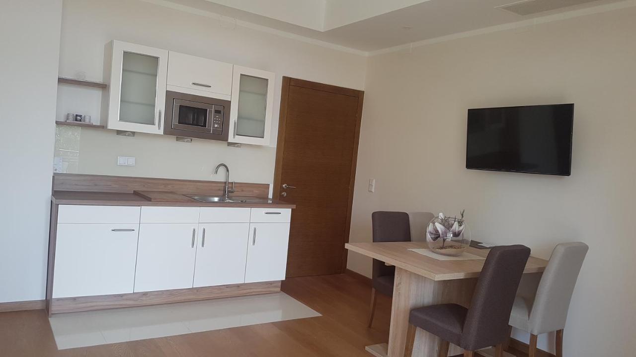 Villa Emilia (Adults Only) Crikvenica Exterior photo