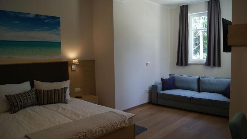 Villa Emilia (Adults Only) Crikvenica Exterior photo